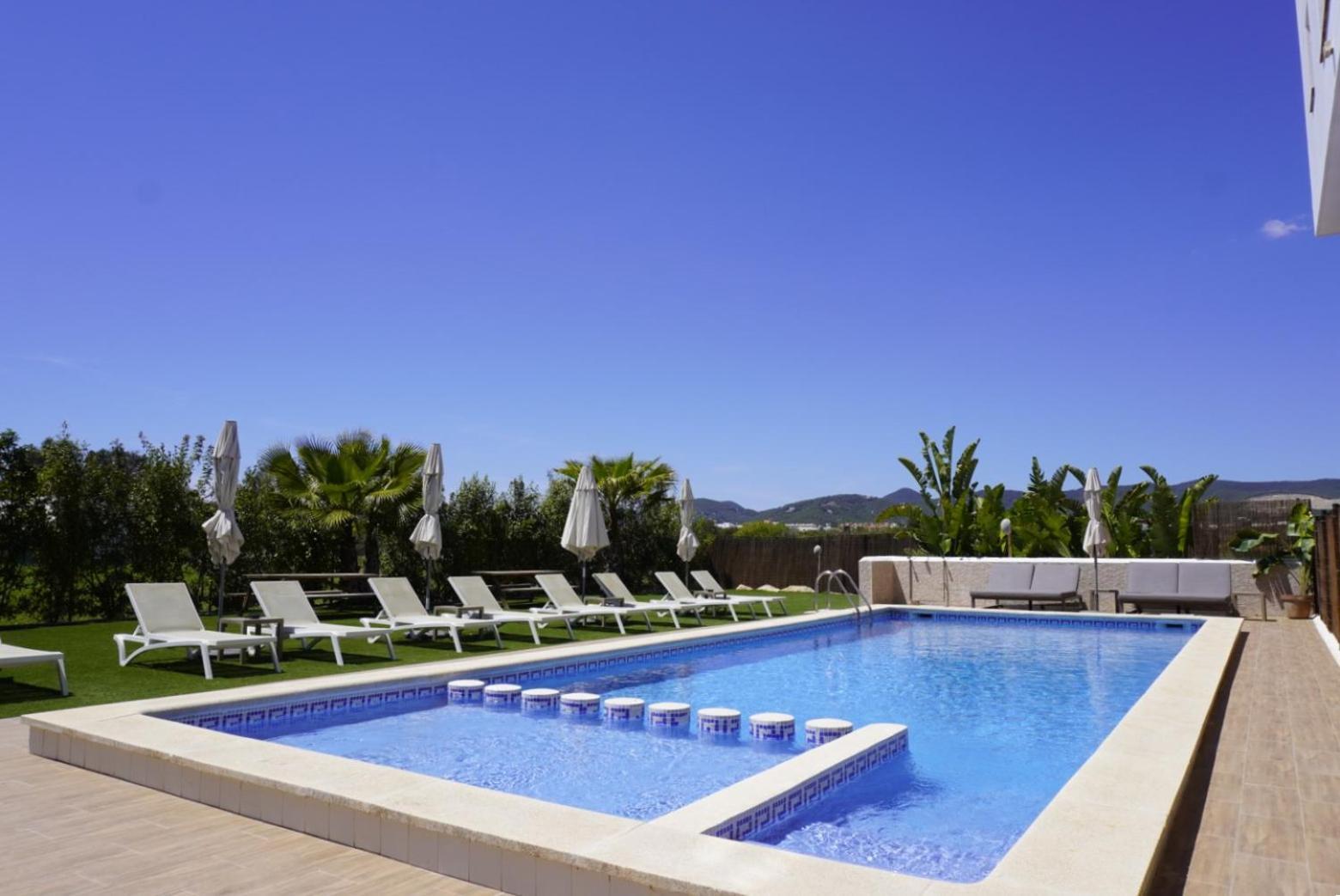 公寓式酒店 Escondidos Ibiza 普拉亚登博萨